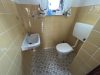 separates WC