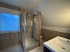 Badezimmer (DG)