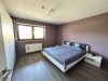 Schlafzimmer (EG)