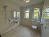 Badezimmer (EG)