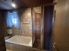 Badezimmer mit Wanne und Dusche (Anbau)