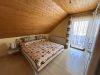 Schlafzimmer (DG)